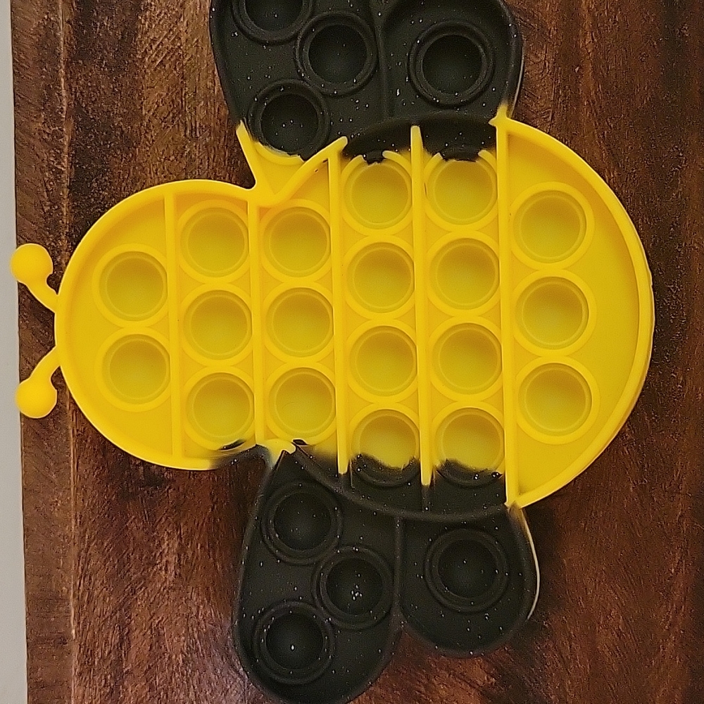 Fidgets - Picture 2 of 5